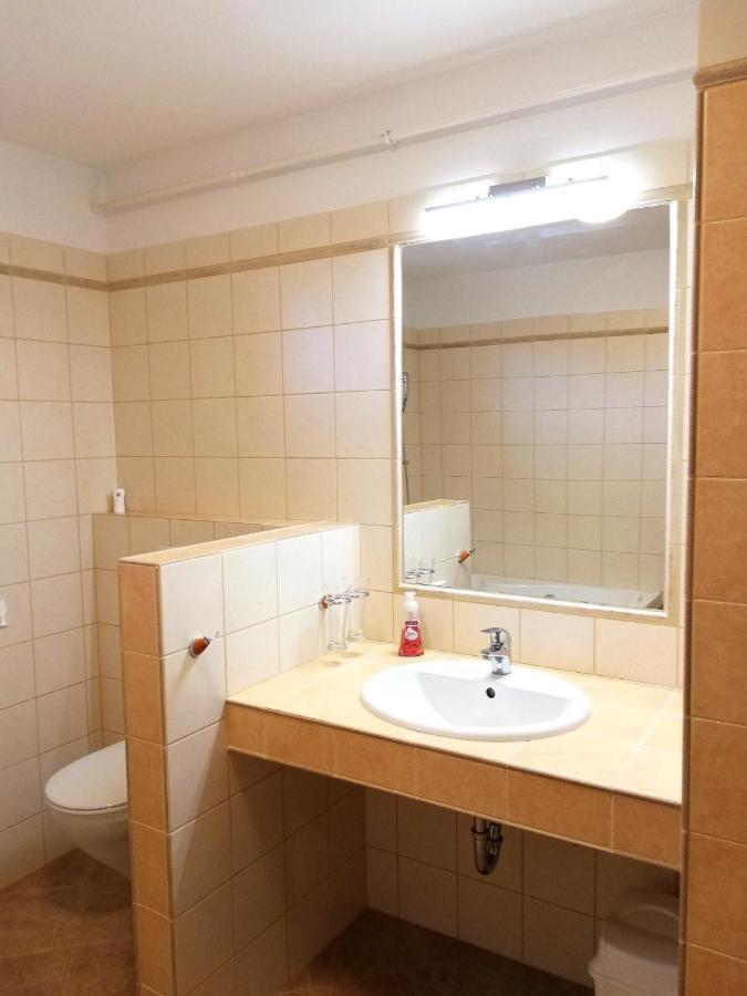 Boroka Apartman Hévíz المظهر الخارجي الصورة
